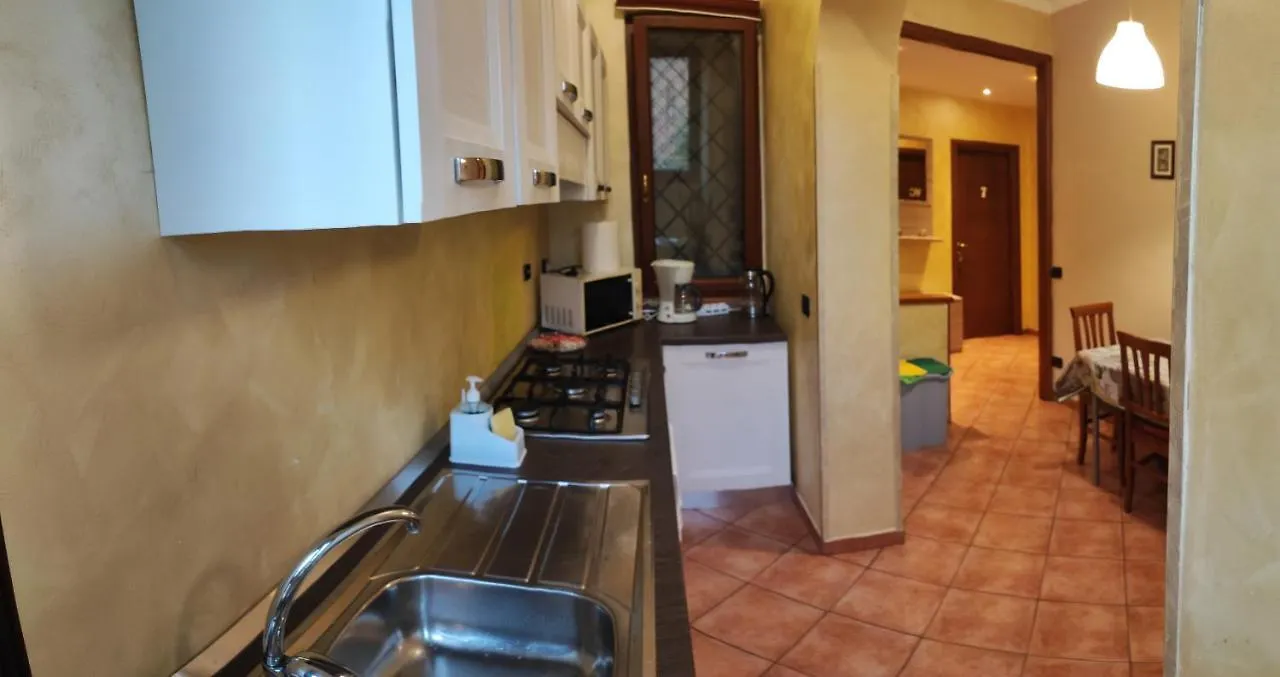 Nice House Hotel Fiumicino Guest house