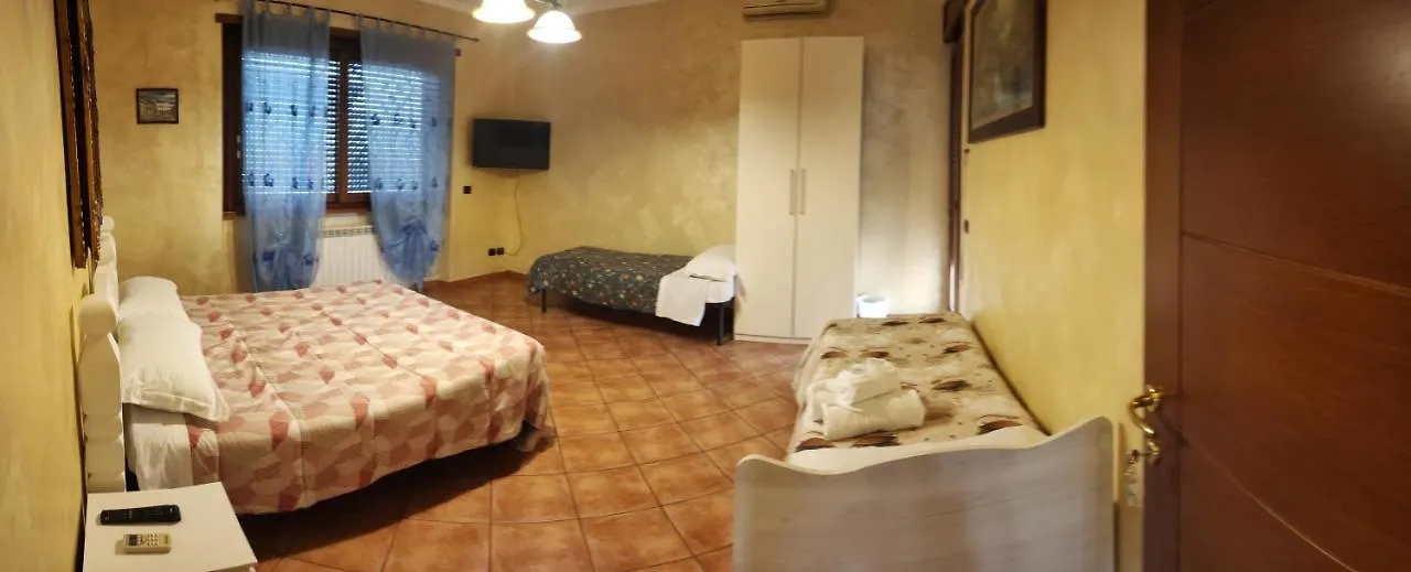Nice House Hotel Fiumicino 0*,  Italy